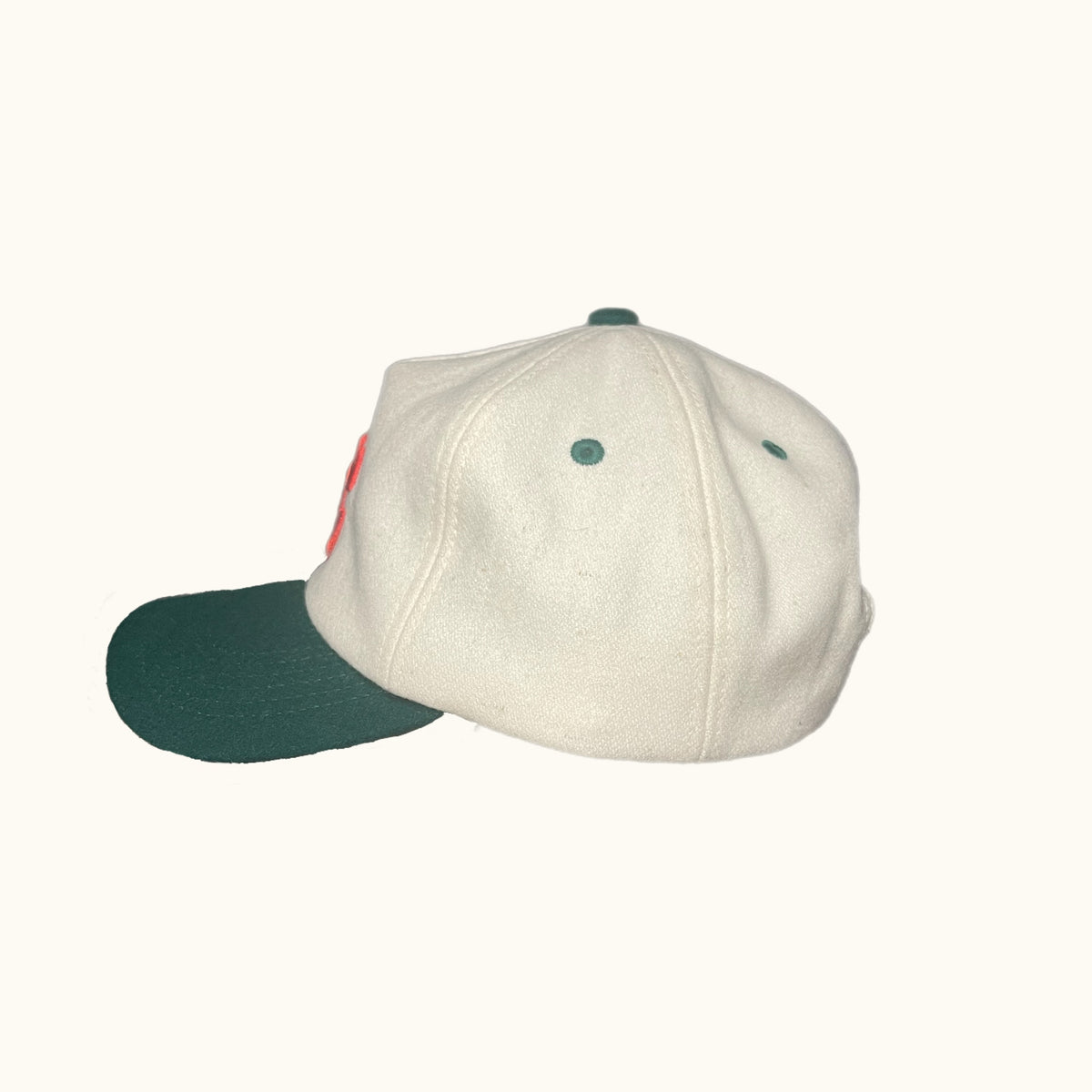 Big Apple wool hat